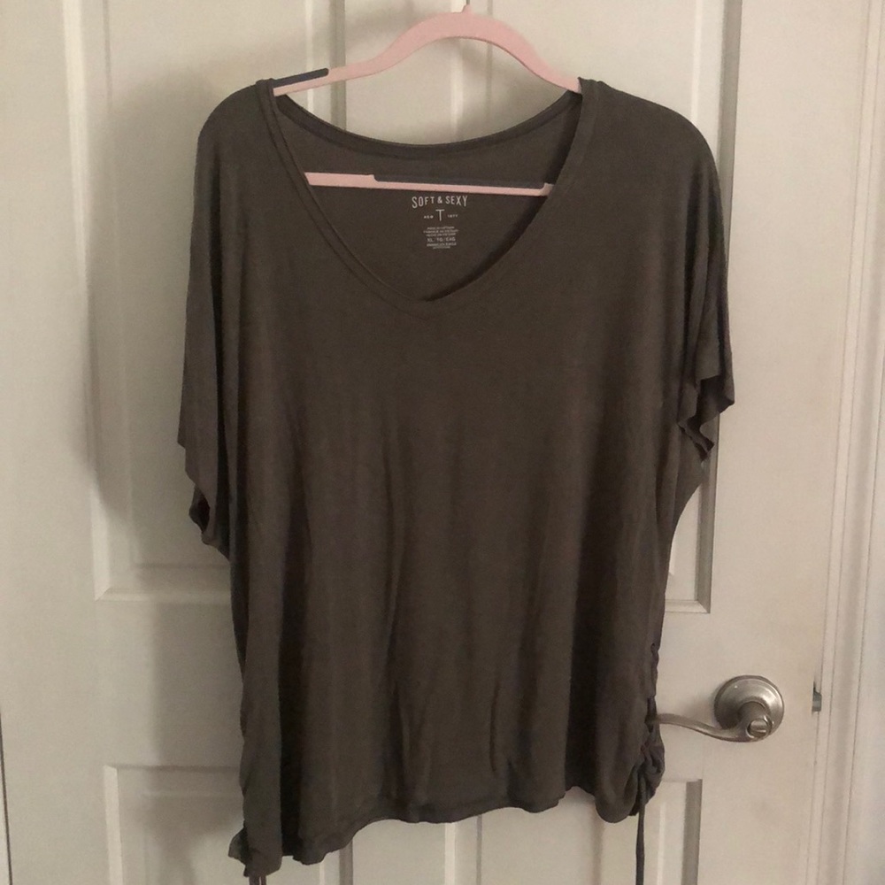 American eagle Tee shirt